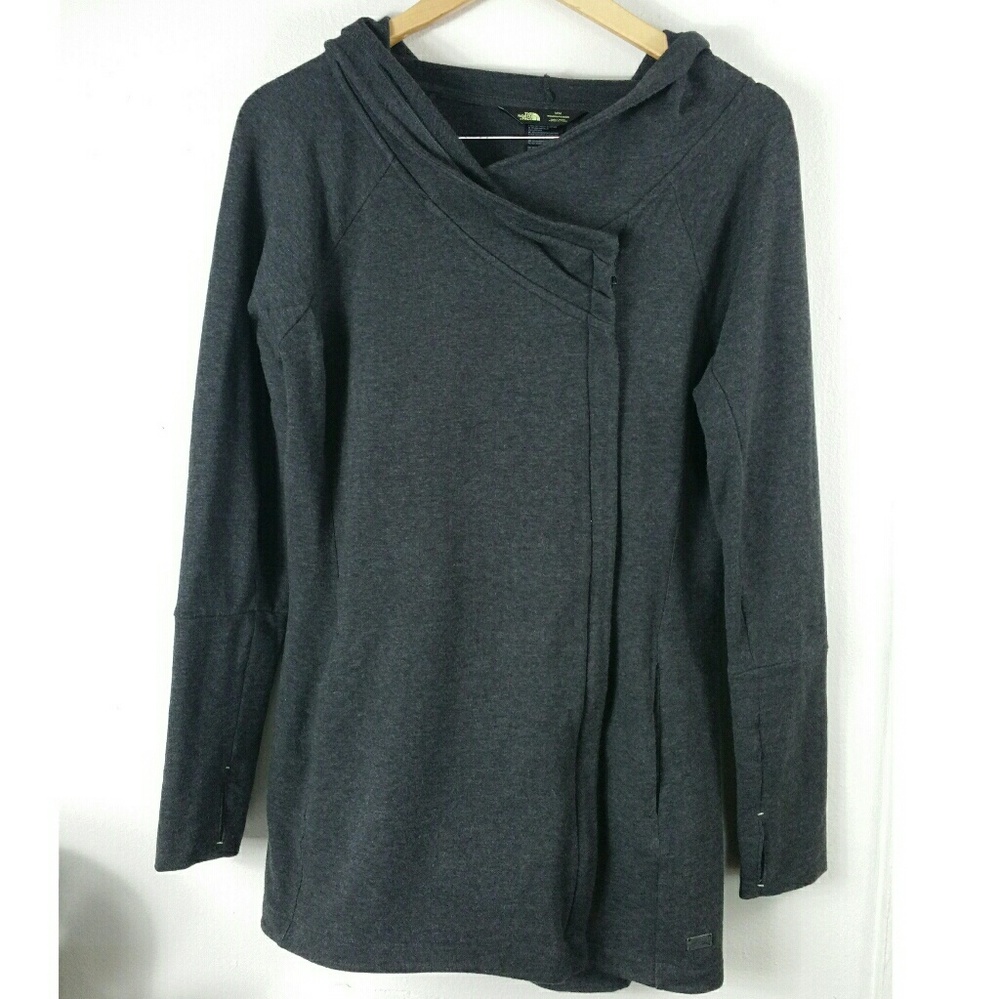 The North Face side zip jacket with thumb holes
